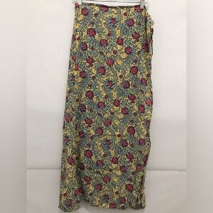 Flax Multicolor Floral Skirt Size Petit